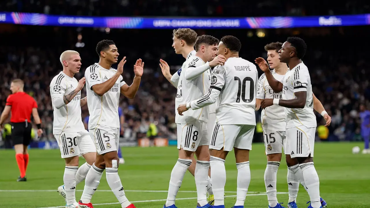 بث مباشر.. القناة الناقلة ومعلق مباراة ريال مدريد وفياريال في الدوري الإسباني